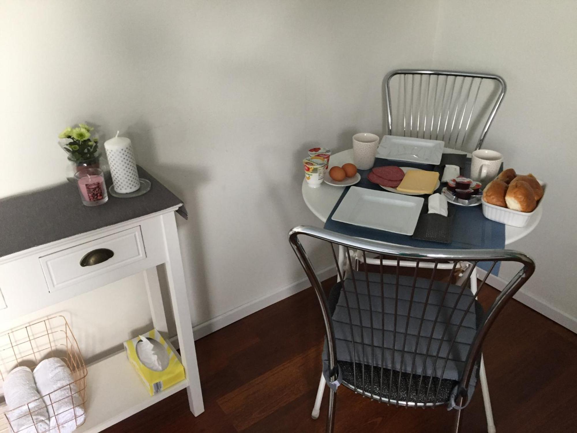 Room In 오스 외부 사진