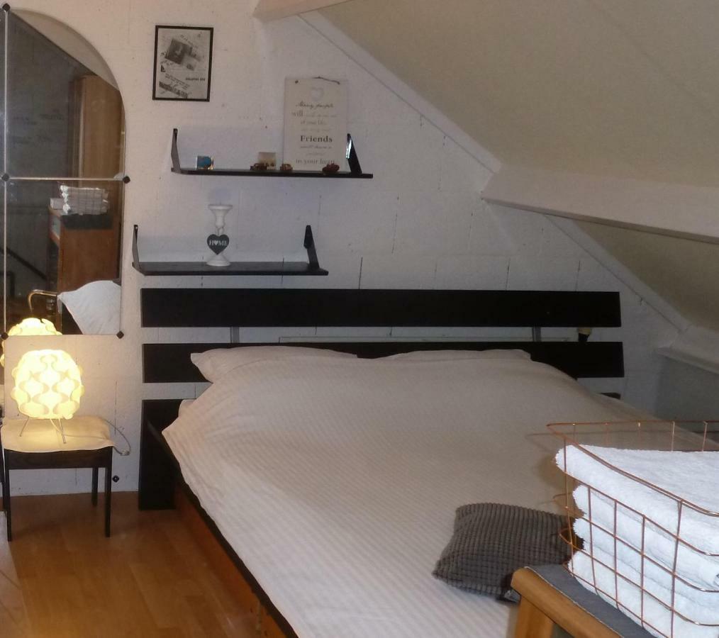 Room In 오스 외부 사진